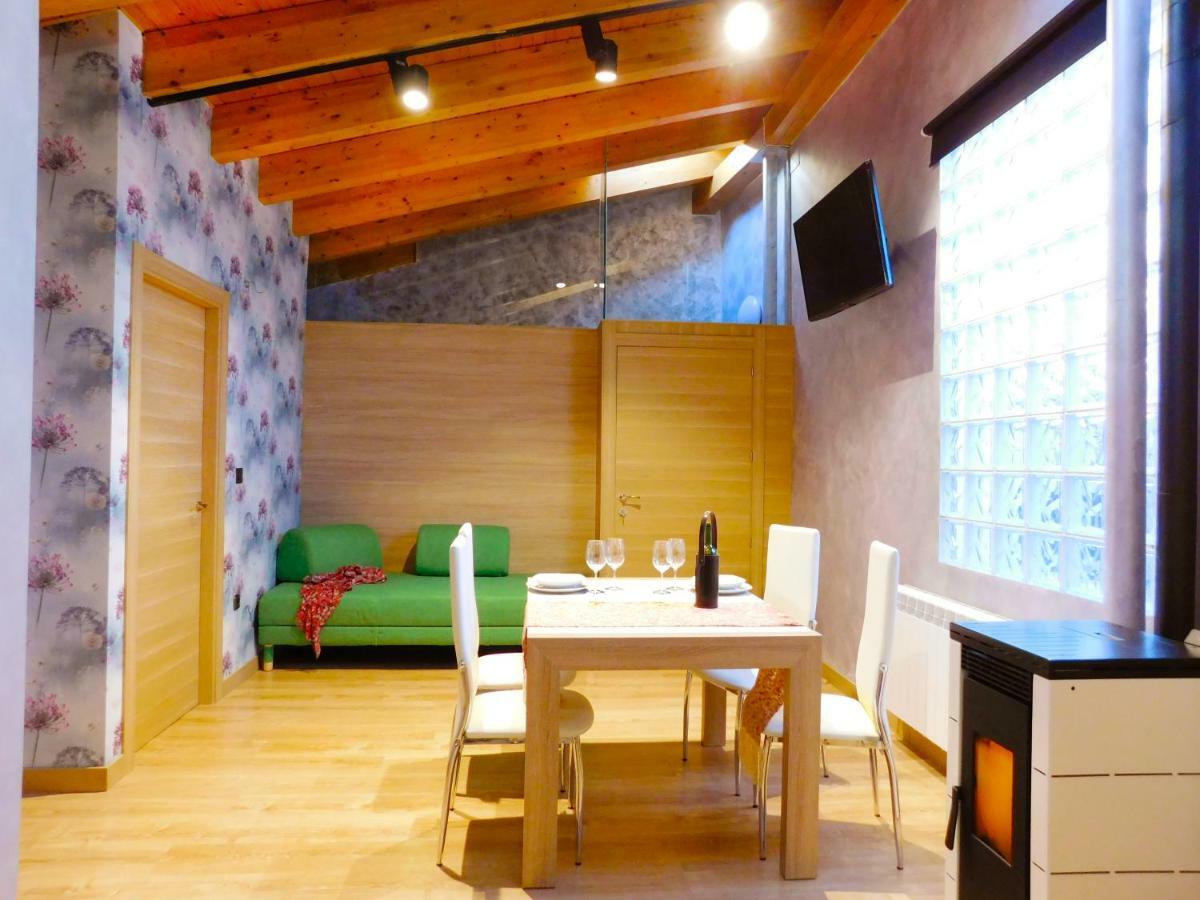 Apartamento Ribera Del Duero Reserva Tubilla del Lago Exterior photo